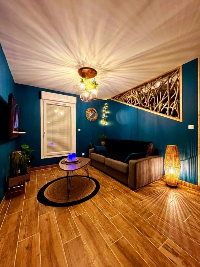 A Fleur De Spa : Maison Chaleureuse Avec Spa Privatif Et Billard. Coulogne Exteriér fotografie
