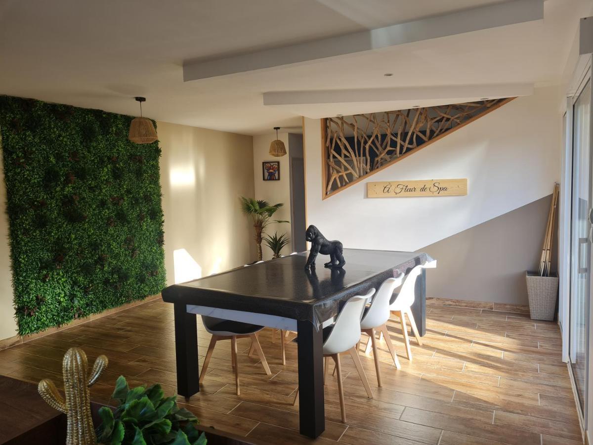 A Fleur De Spa : Maison Chaleureuse Avec Spa Privatif Et Billard. Coulogne Exteriér fotografie